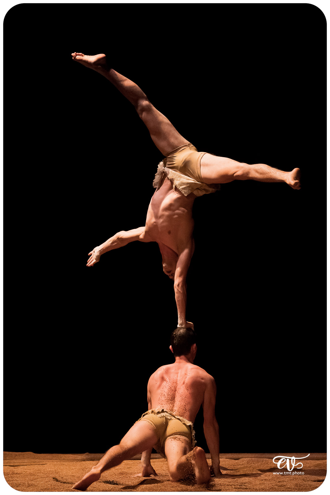 MY LAND (RECIRQUEL COMPANY)